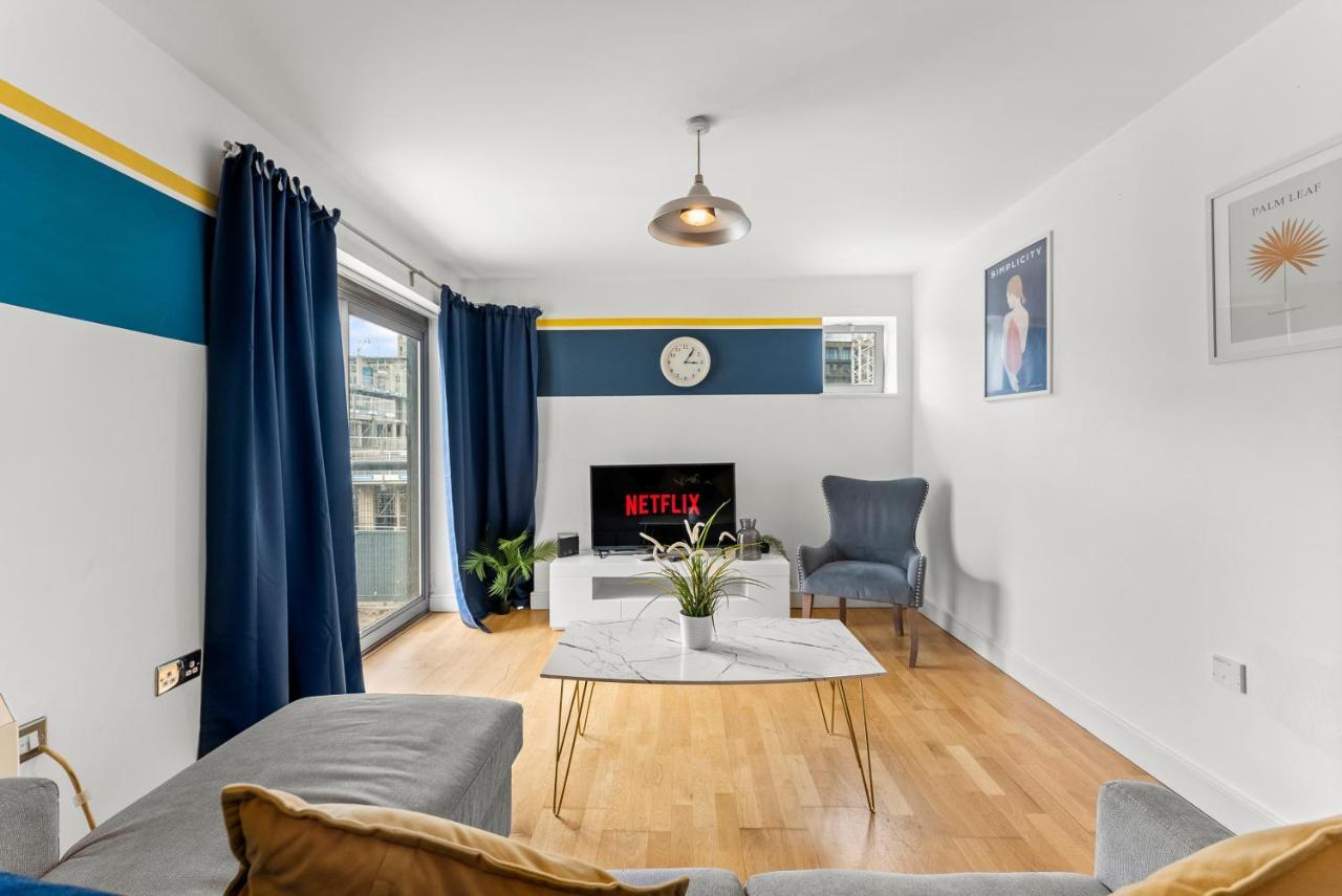 Enchanting Bristol Abode -Sleeps 6 With Balcony! Екстериор снимка